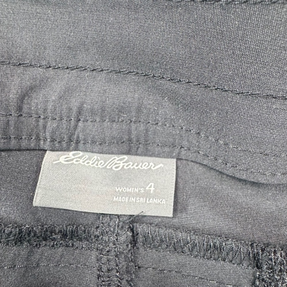 NWT Eddie Bauer Womens Rolled Hem Bermuda Shorts Black Stretch Hiking Size 4 - Picture 9 of 16